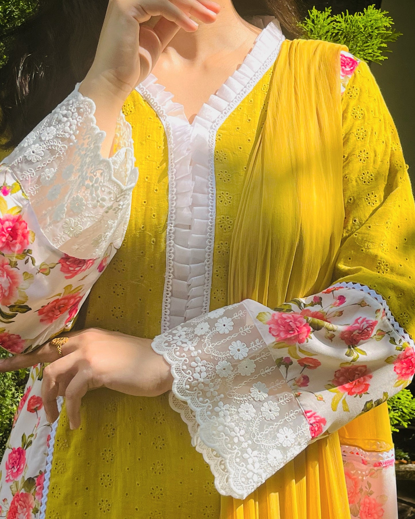 Gulbagh Suit Set