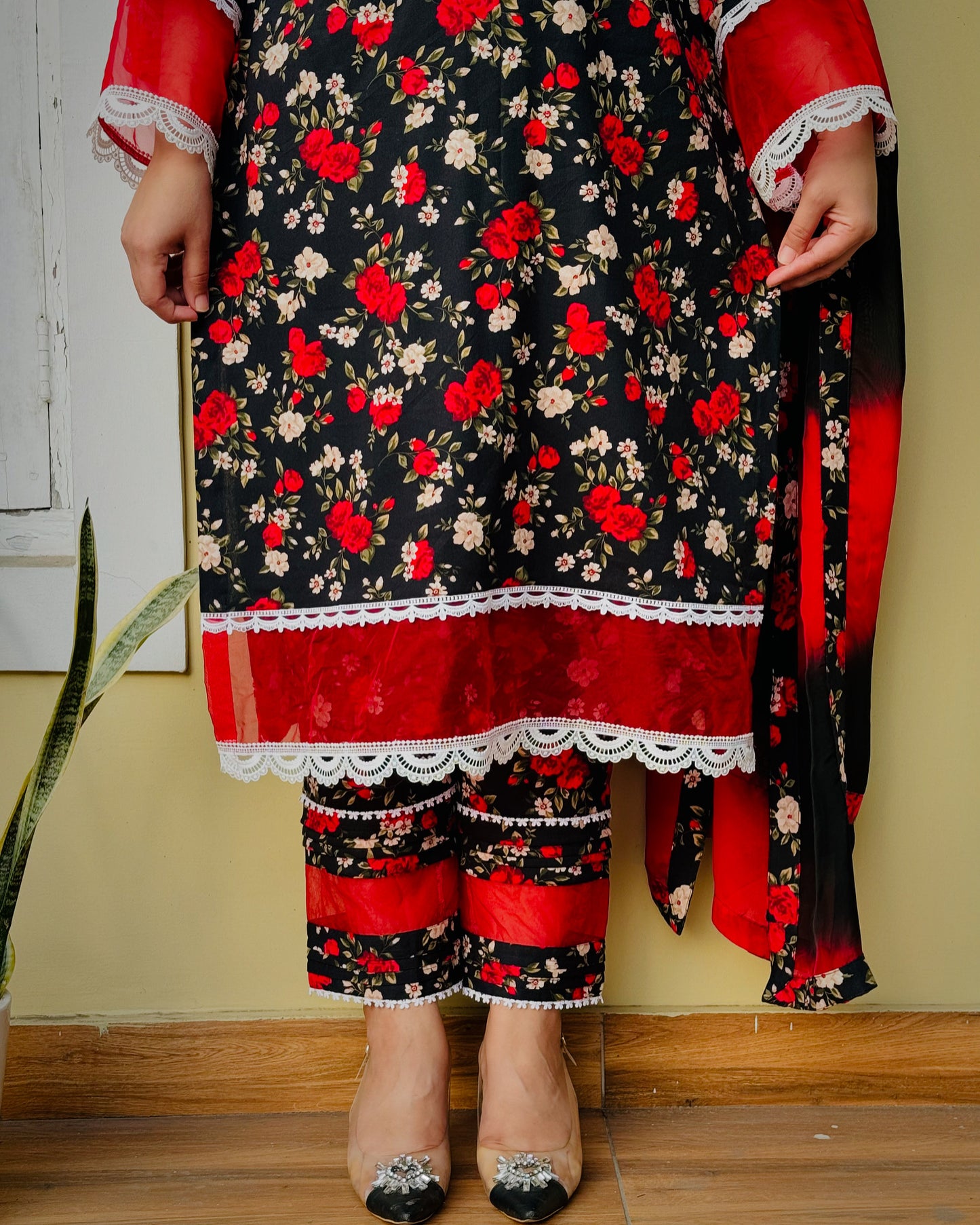 Gulzeb Suit Set