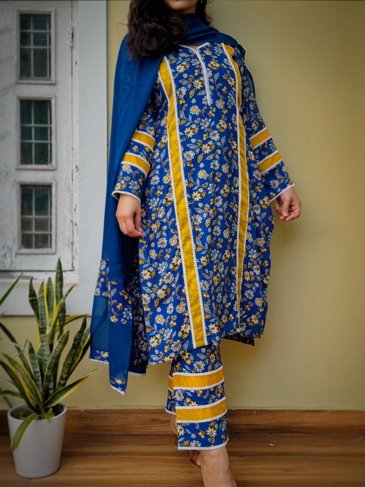 Layla Suit Set
