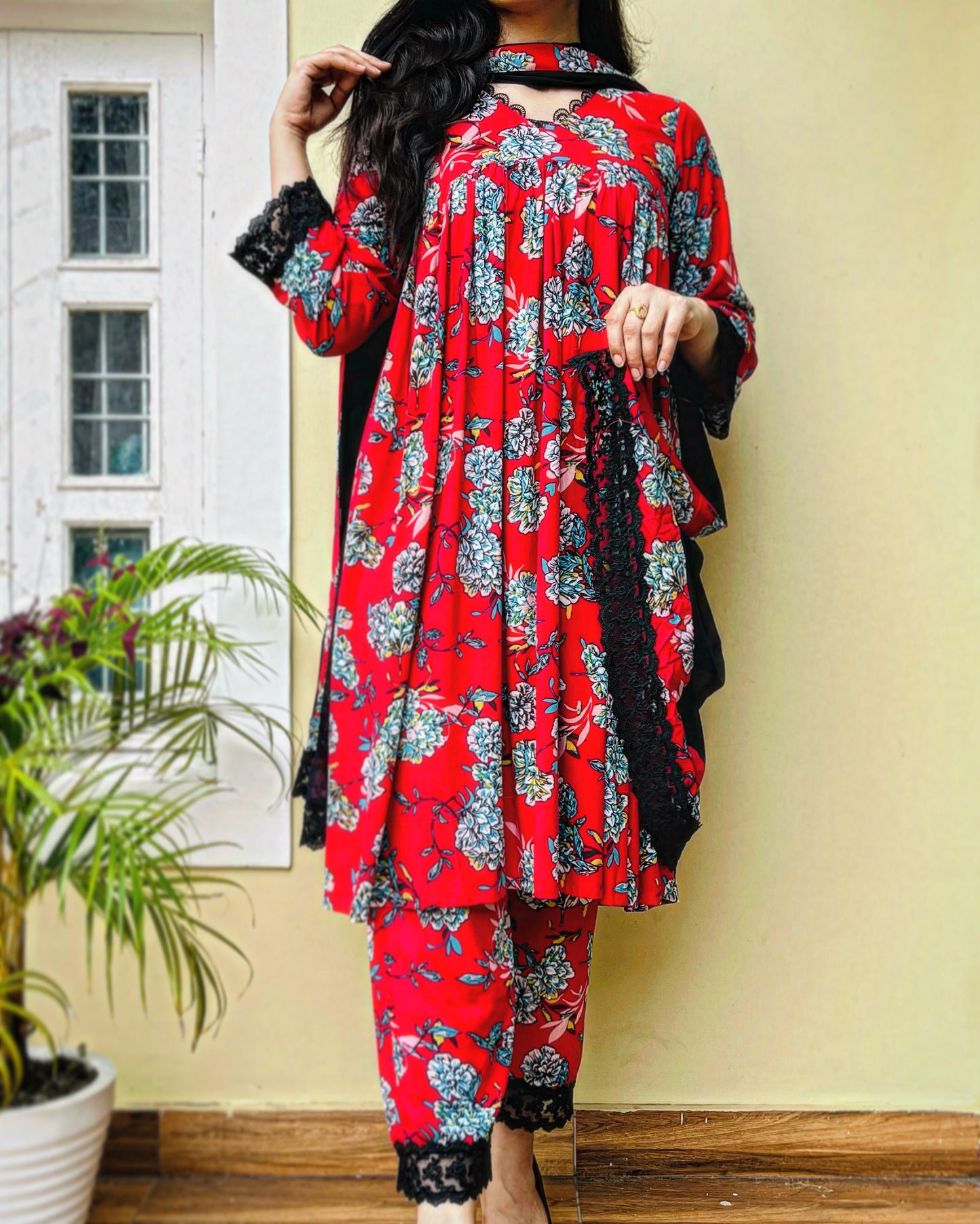 Omairah Suit Set