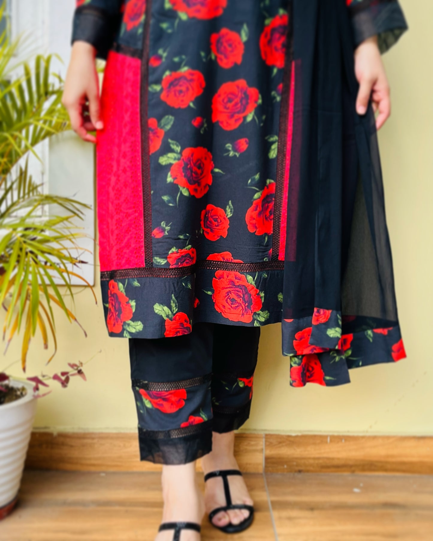 Red & Black Rose Print Chikan Suit Set