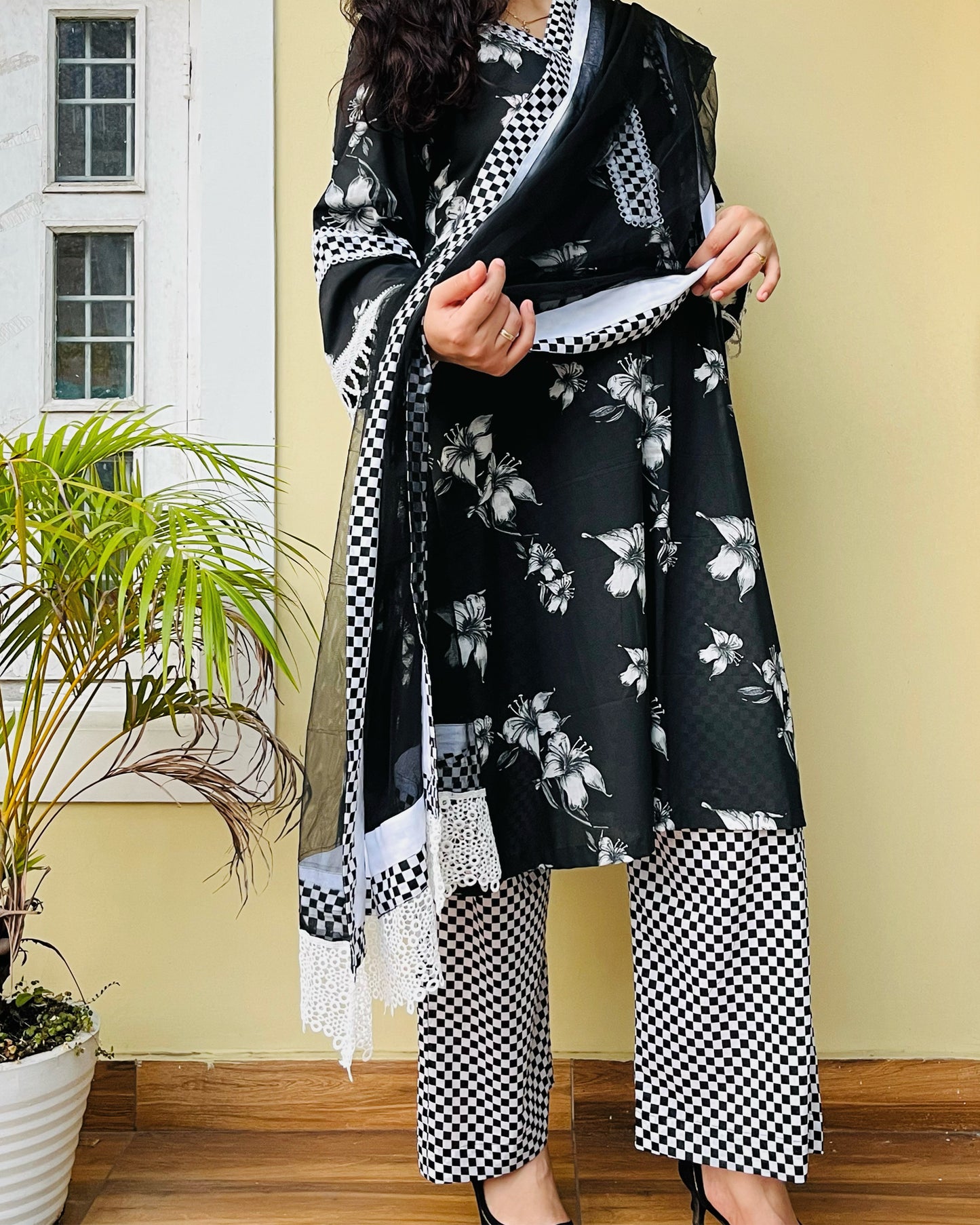 Siya Suit Set