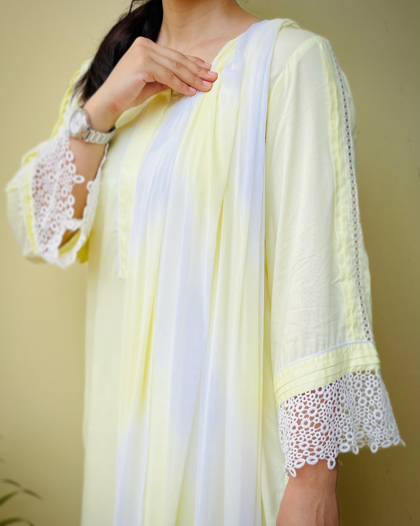 Solid Color Broad Lace Suit Set