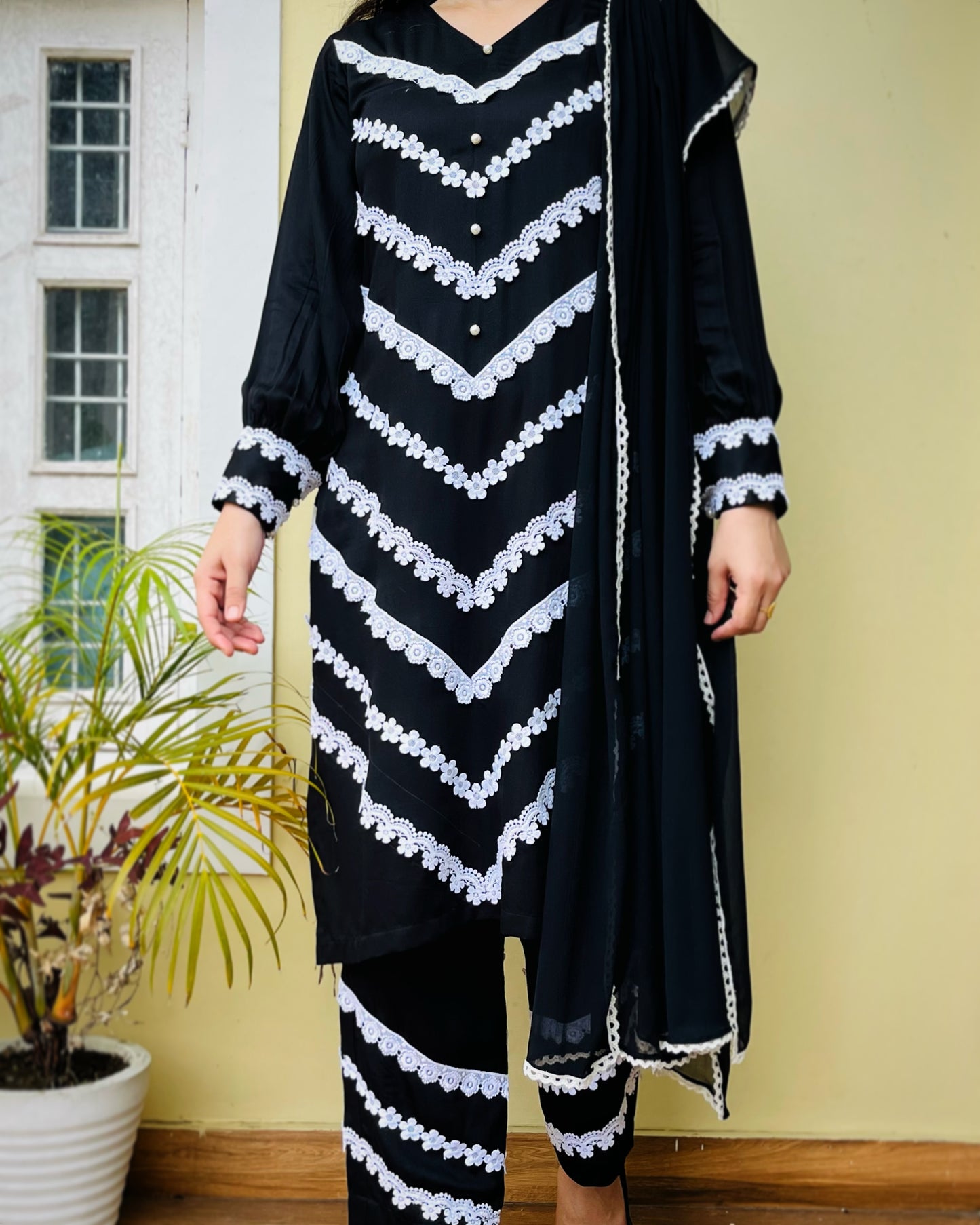 V Shaped Lace Design Suit Set