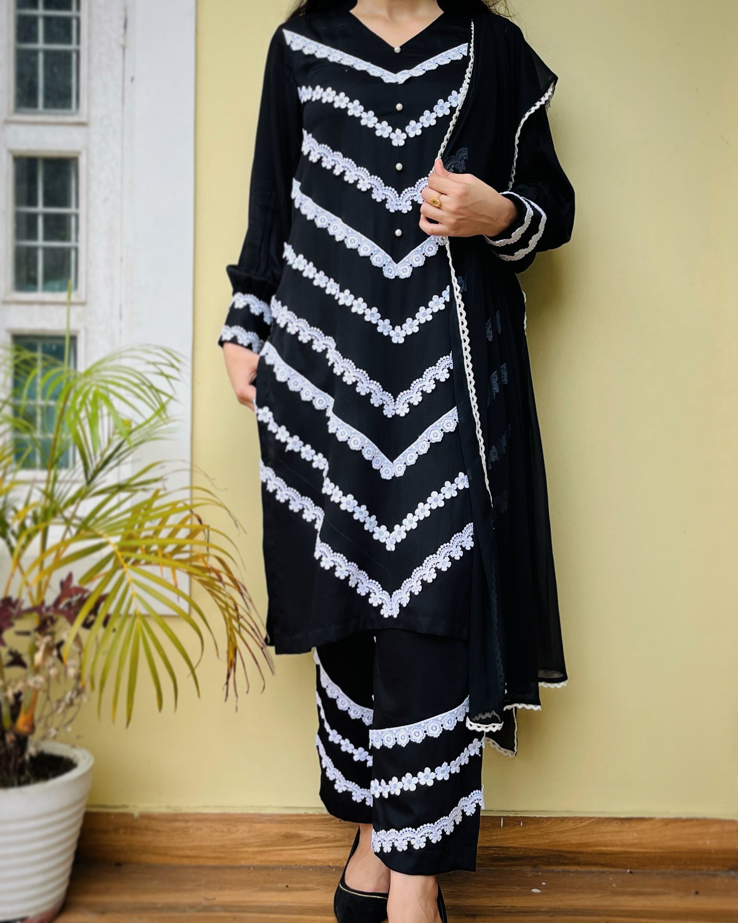V Shaped Lace Design Suit Set