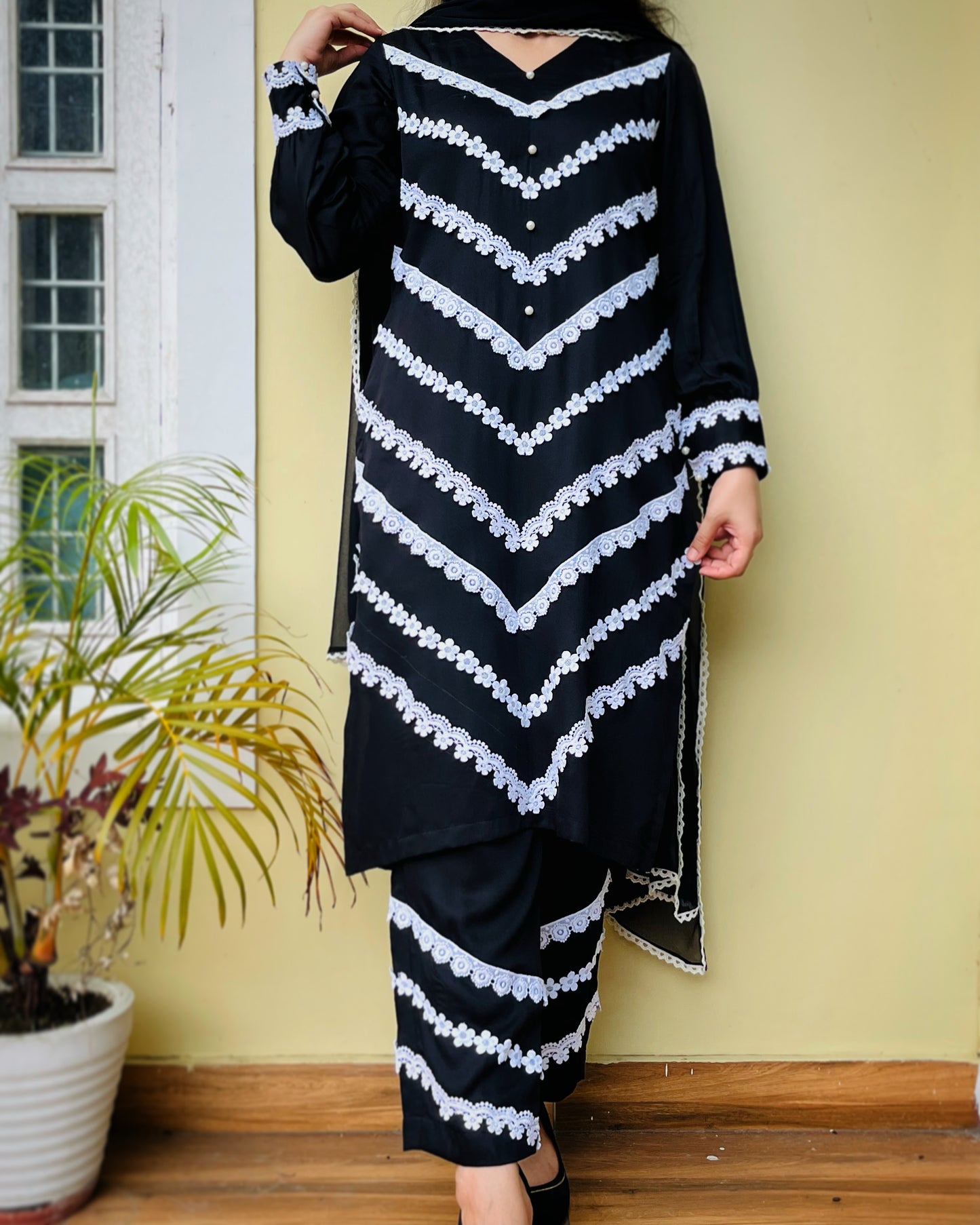 V Shaped Lace Design Suit Set