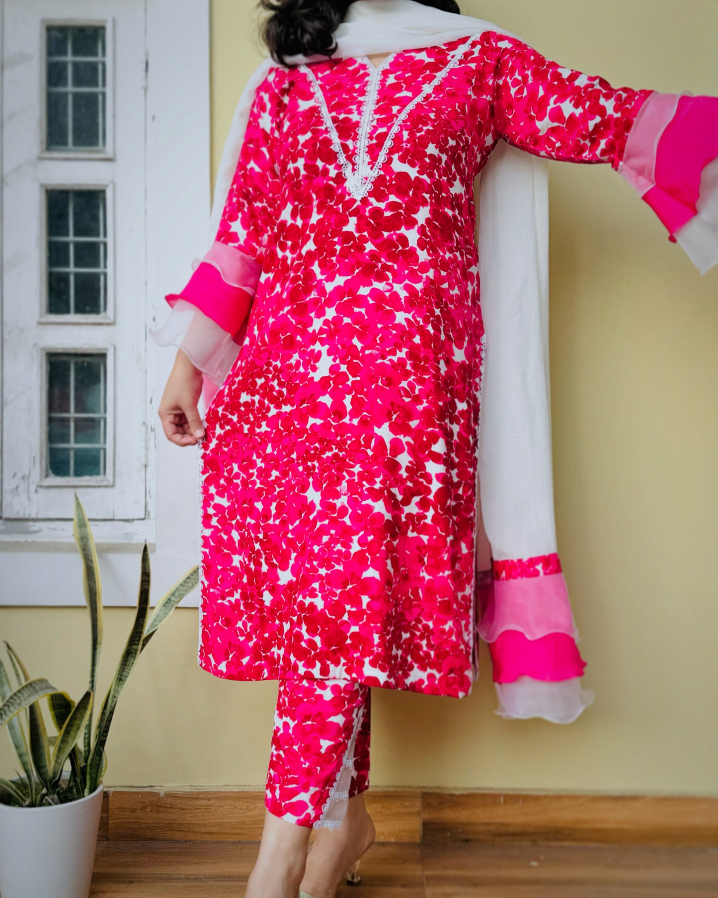 Zavi Suit Set