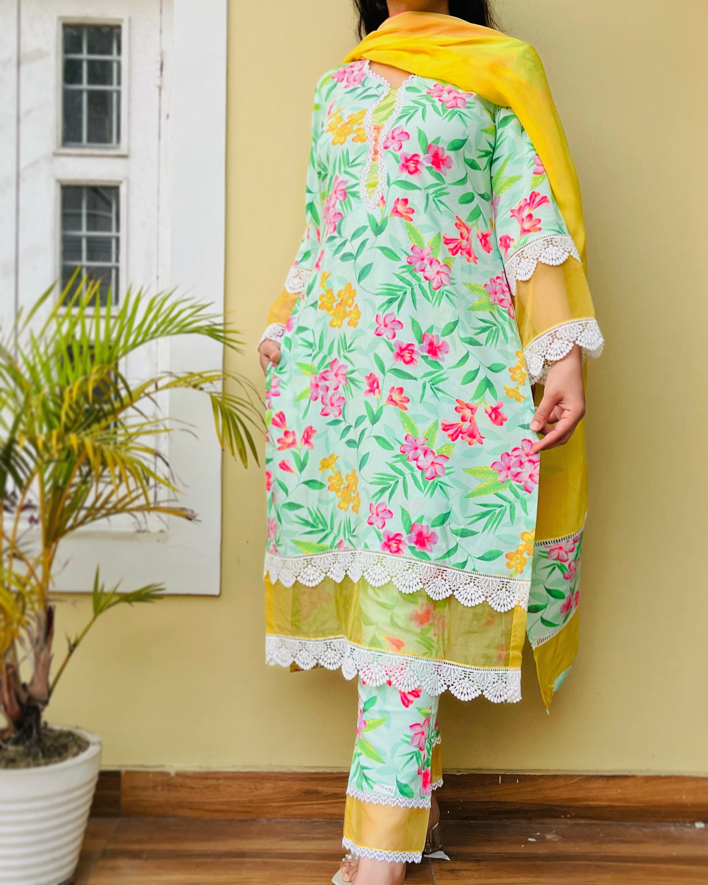 Mushq Suit Set